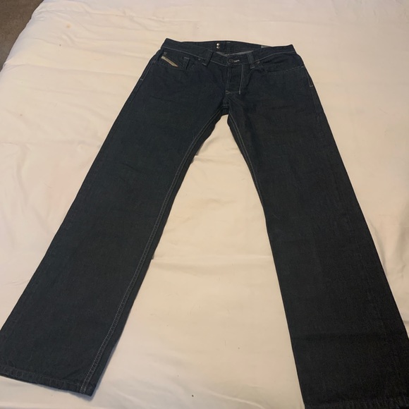 Diesel Larkee Regular Straight Leg Jeans - Picture 3 of 7